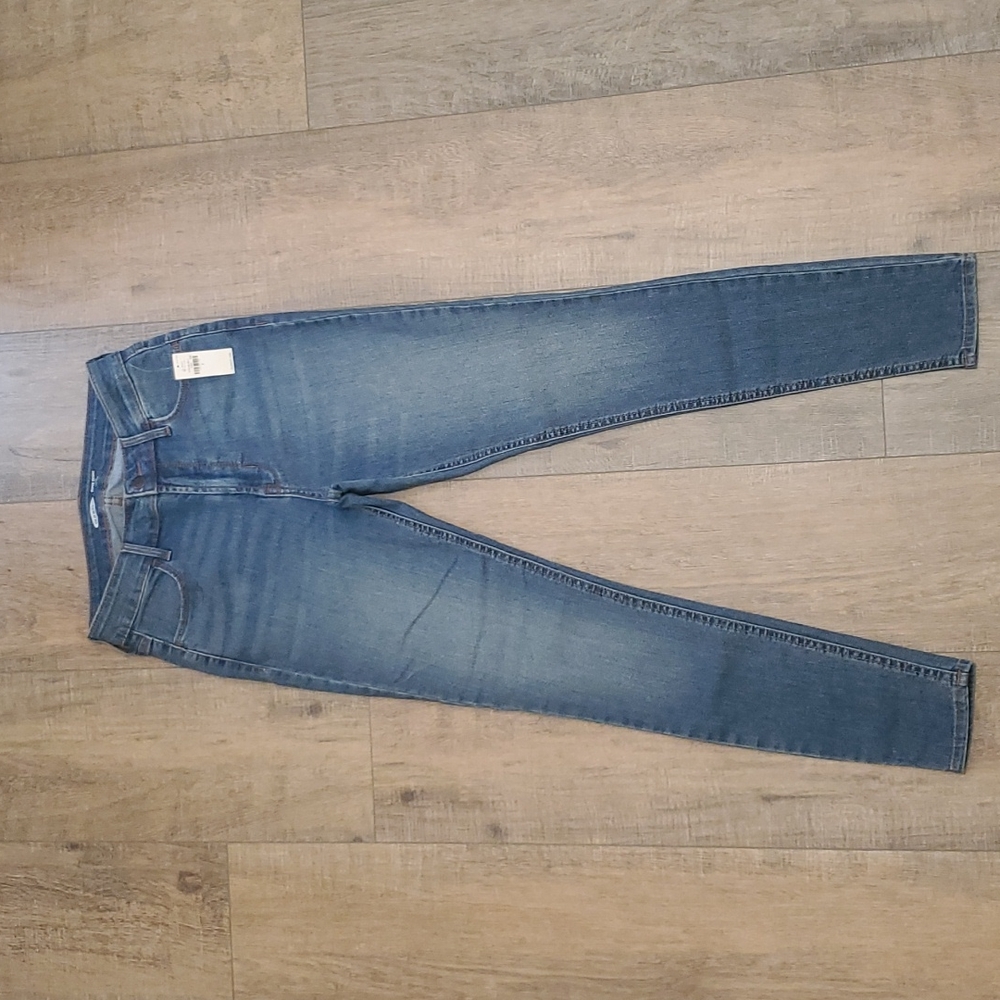 Old Navy Super Skinny High Rise jeans